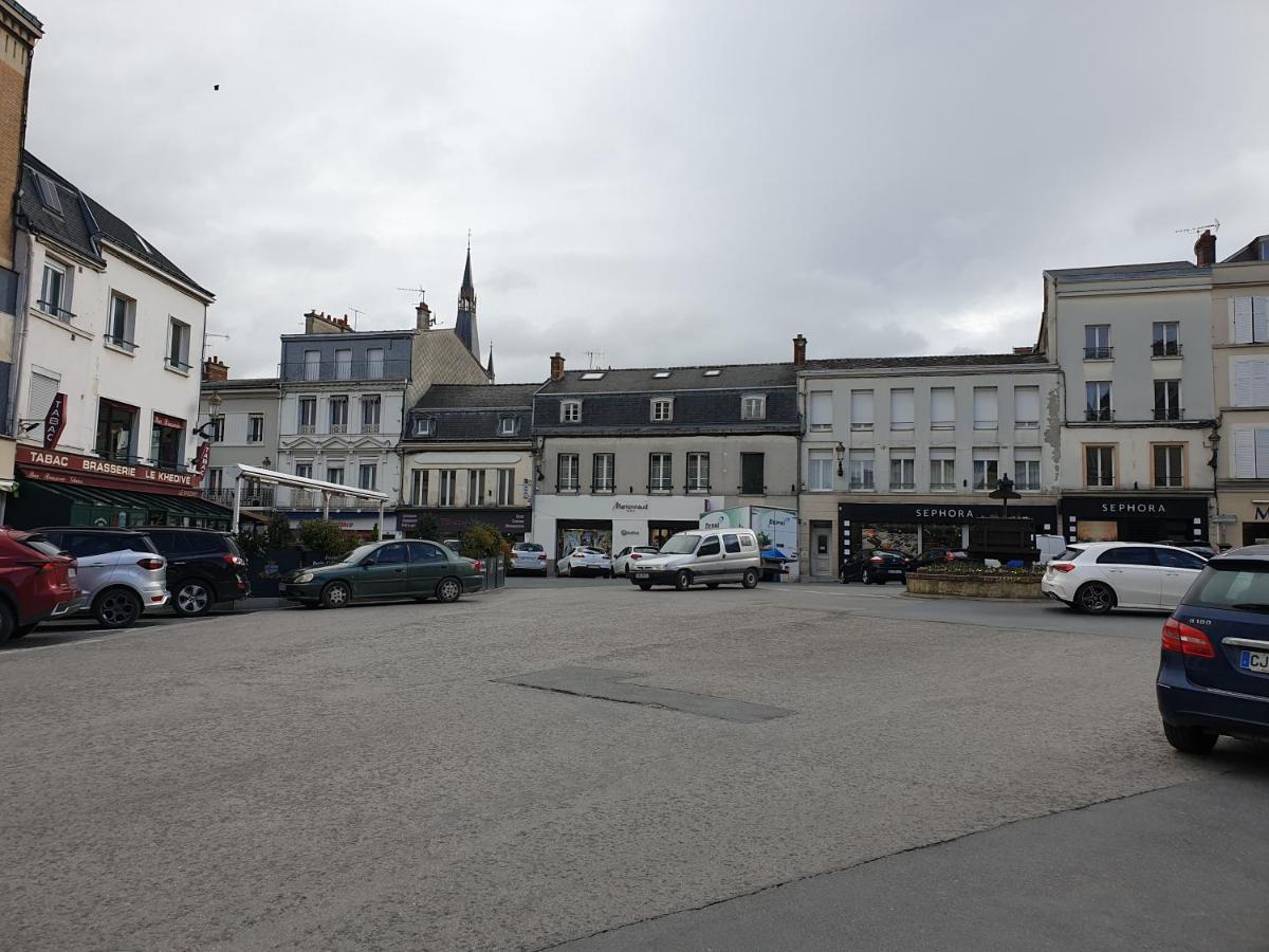 Appartement hyper-centre Epernay avec sauna et parking privé Exterior foto